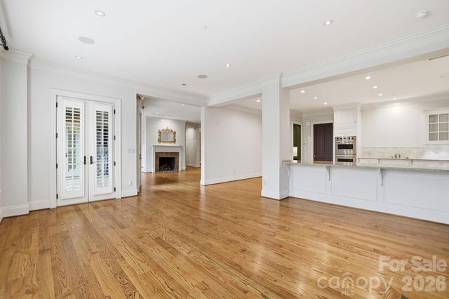 168 Cherokee Road, Charlotte, NC 28207