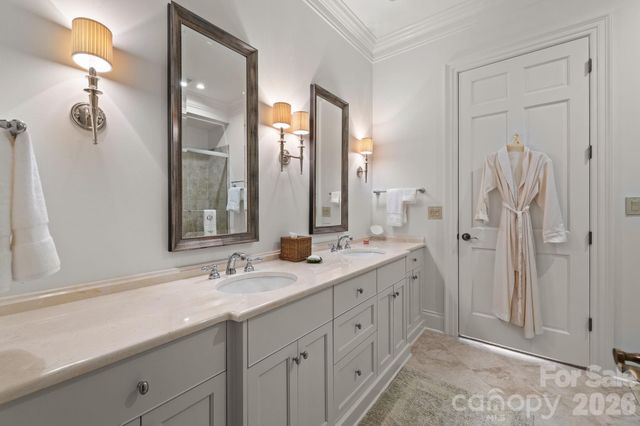 168 Cherokee Road, Charlotte, NC 28207
