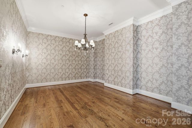 168 Cherokee Road, Charlotte, NC 28207