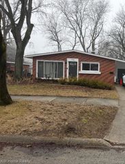 7505 Affeldt Street, Westland, MI 48185