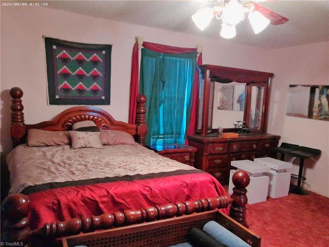 2010 Broadway Road, Lexington, NC 27295