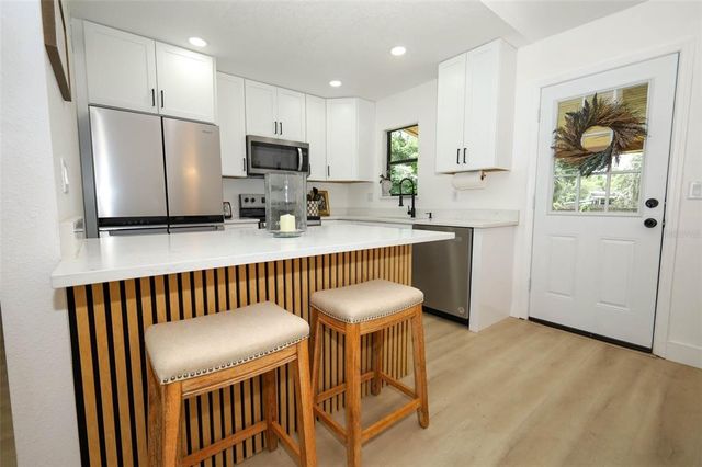 137 STEVENS AVENUE, Chuluota, FL 32766