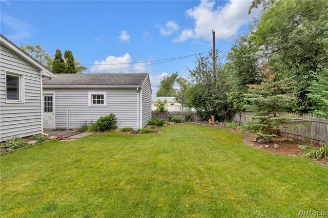 55 Fries Road, Tonawanda, NY 14150