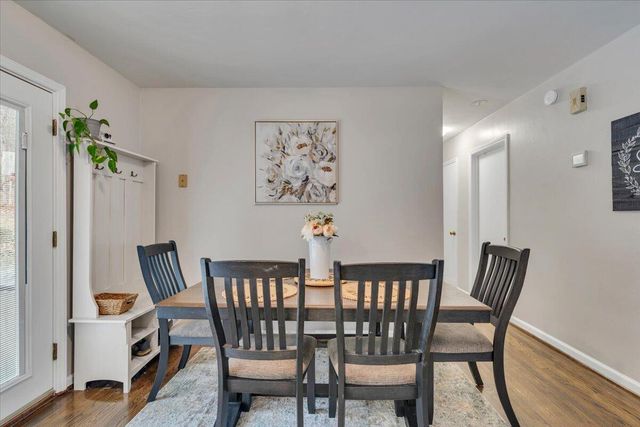 3988 Welcome Valley RD, Roanoke, VA 24014