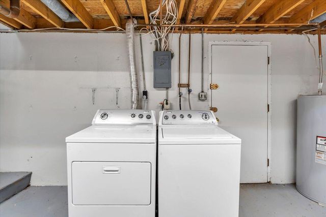 3988 Welcome Valley RD, Roanoke, VA 24014