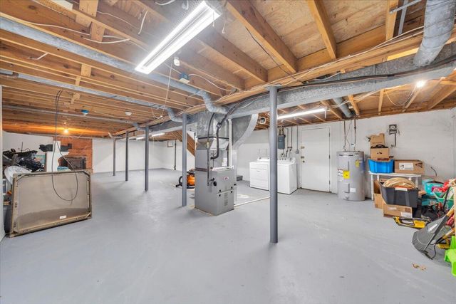 3988 Welcome Valley RD, Roanoke, VA 24014