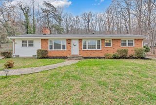 3988 Welcome Valley RD, Roanoke, VA 24014