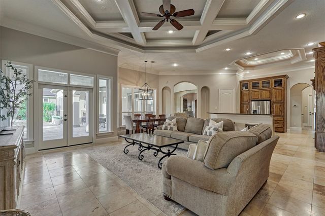 18823 Quiet Water Way, Montgomery, TX 77356