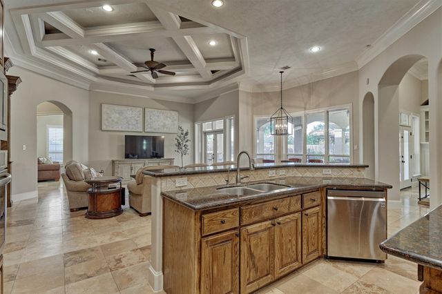 18823 Quiet Water Way, Montgomery, TX 77356