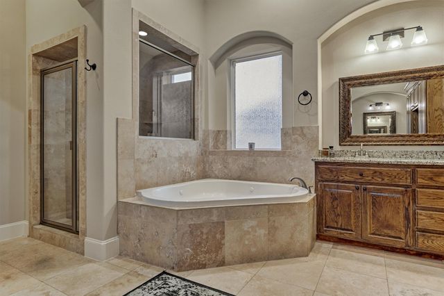 18823 Quiet Water Way, Montgomery, TX 77356