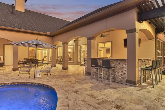 18823 Quiet Water Way, Montgomery, TX 77356