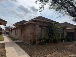 3605 S Fairmont Avenue D, Pharr, TX 78577