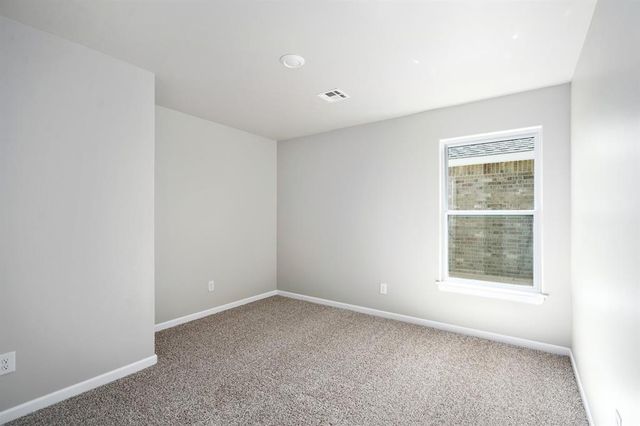12736 Carrara Lane, Yukon, OK 73099
