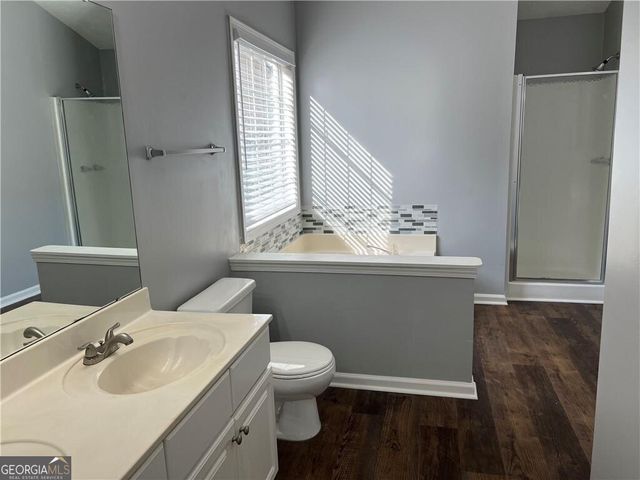 2140 Racquet Club Circle, Lawrenceville, GA 30043