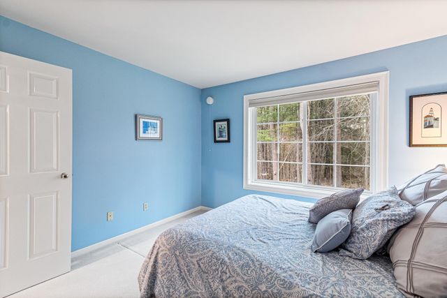 7 Cedar Court, Essex, VT 05452