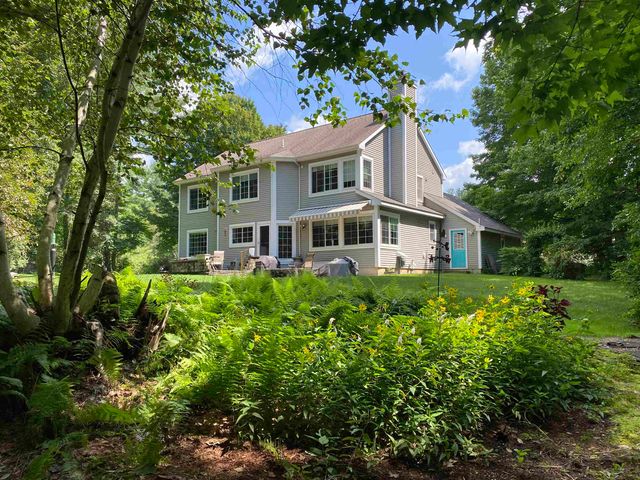 7 Cedar Court, Essex, VT 05452