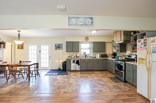 521 Pugh Road, Paducah, KY 42003