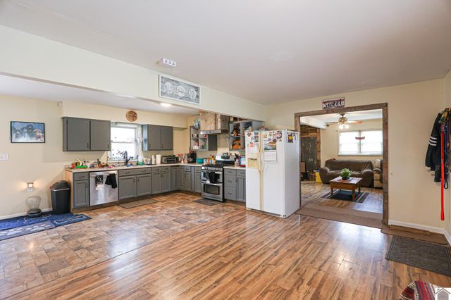 521 Pugh Road, Paducah, KY 42003