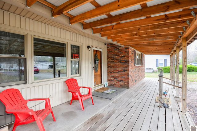 521 Pugh Road, Paducah, KY 42003