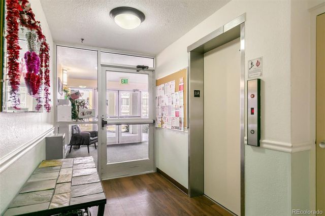 705 S Alton Way 11A, Denver, CO 80247