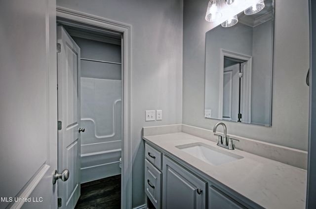 141 Woodburn Way, Pearl, MS 39208