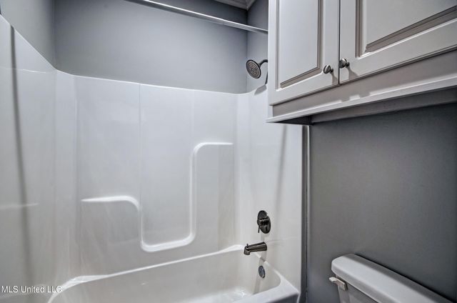 141 Woodburn Way, Pearl, MS 39208