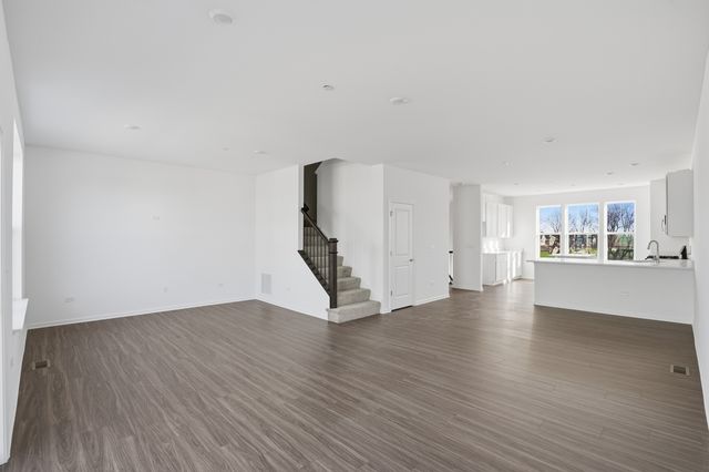 339 Settlers Place, West Dundee, IL 60118