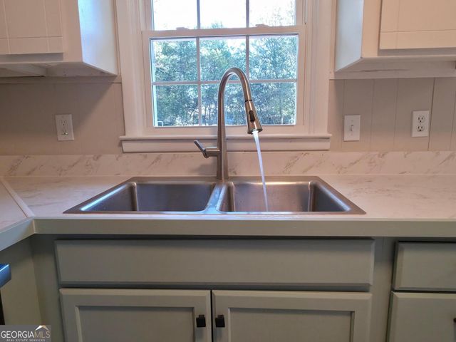 213 Stratford Drive, Warner Robins, GA 31088