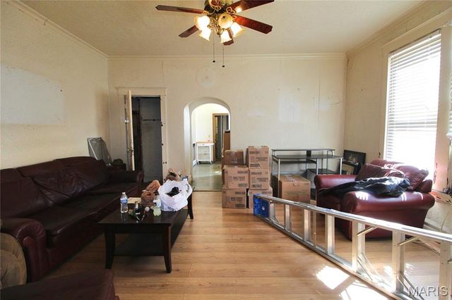 2230 E 24th Street, Granite City, IL 62040