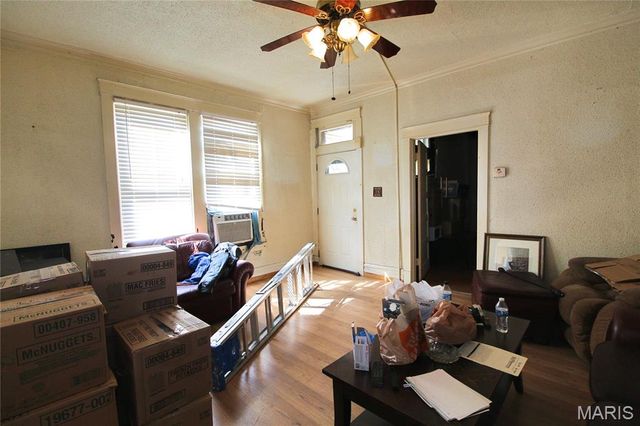 2230 E 24th Street, Granite City, IL 62040