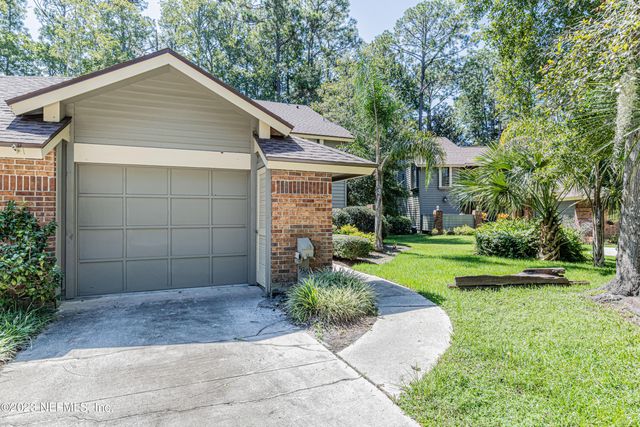 536 PINE FOREST Trail, Orange Park, FL 32073