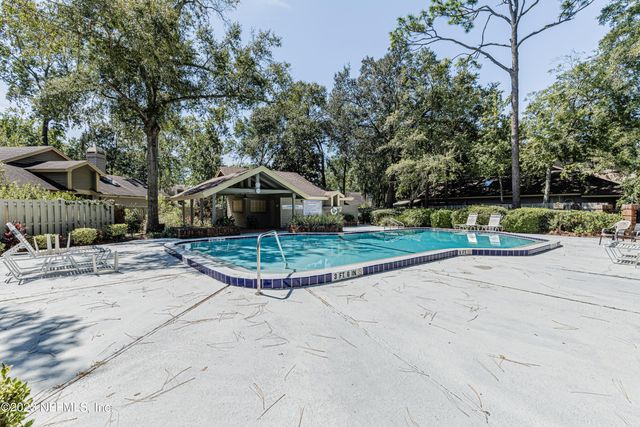 536 PINE FOREST Trail, Orange Park, FL 32073