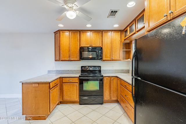 536 PINE FOREST Trail, Orange Park, FL 32073