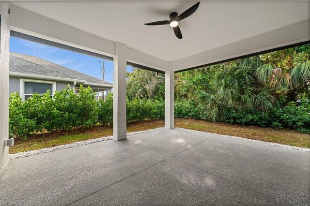 1916 Jefferson AVE, Fort Myers, FL 33901