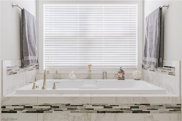 3900 Matisse Circle, Pepper Pike, OH 44124