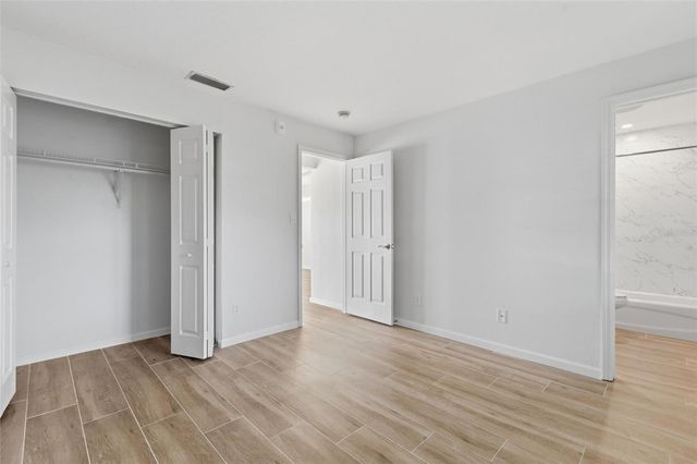 5011 STARFISH DRIVE SE D, St Petersburg, FL 33705