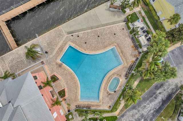 5011 STARFISH DRIVE SE D, St Petersburg, FL 33705