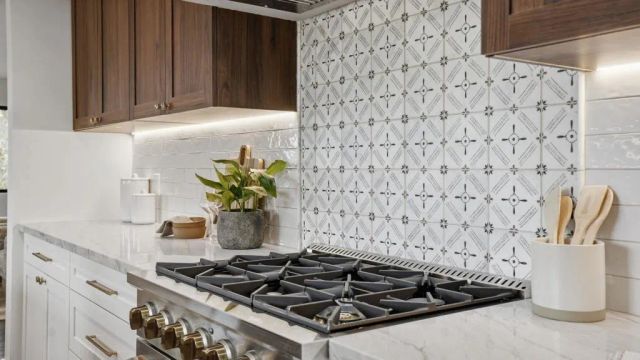 4331 Nabal Drive, La Mesa, CA 91941