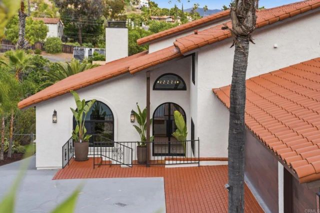 4331 Nabal Drive, La Mesa, CA 91941