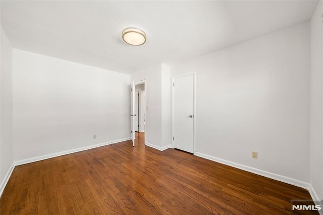 201 Oakdene Place C2, Cliffside Park, NJ 07010