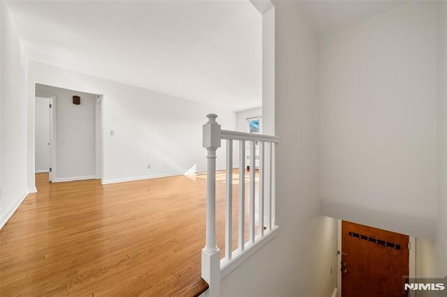 201 Oakdene Place C2, Cliffside Park, NJ 07010