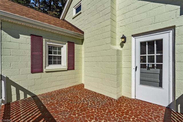 610 Ashland Drive, Greensboro, NC 27403