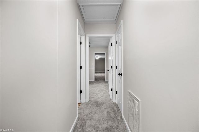 814 N Greenbriar Street, Liberty, NC 27298