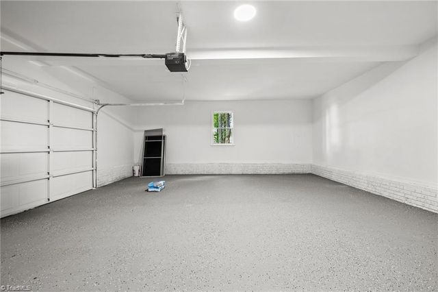 814 N Greenbriar Street, Liberty, NC 27298
