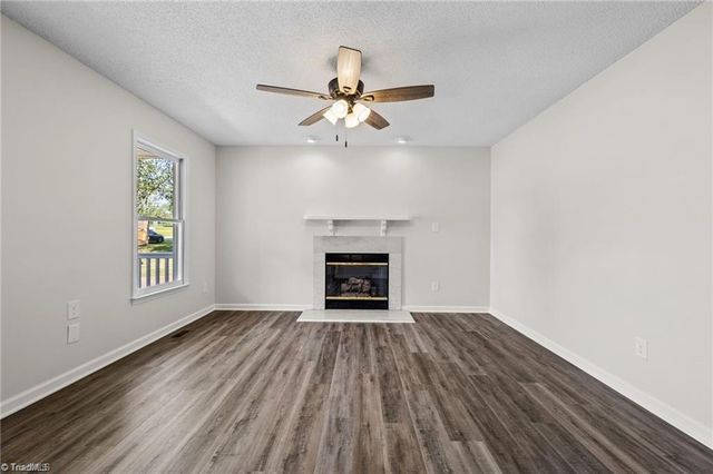 814 N Greenbriar Street, Liberty, NC 27298