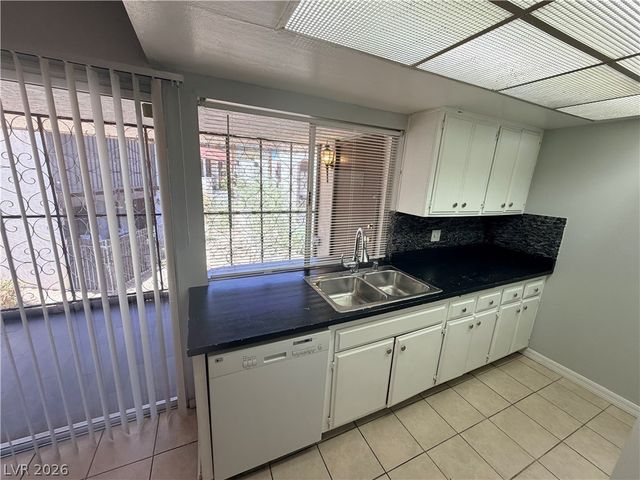 1405 Vegas Valley Drive 252, Las Vegas, NV 89169