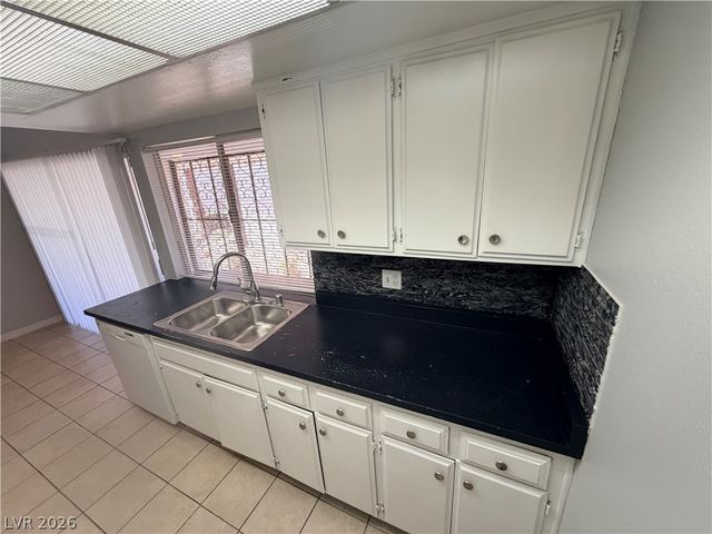 1405 Vegas Valley Drive 252, Las Vegas, NV 89169
