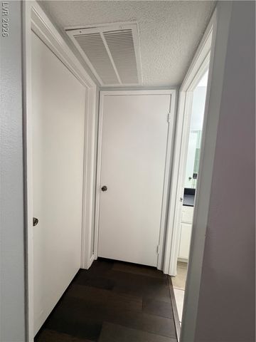 1405 Vegas Valley Drive 252, Las Vegas, NV 89169