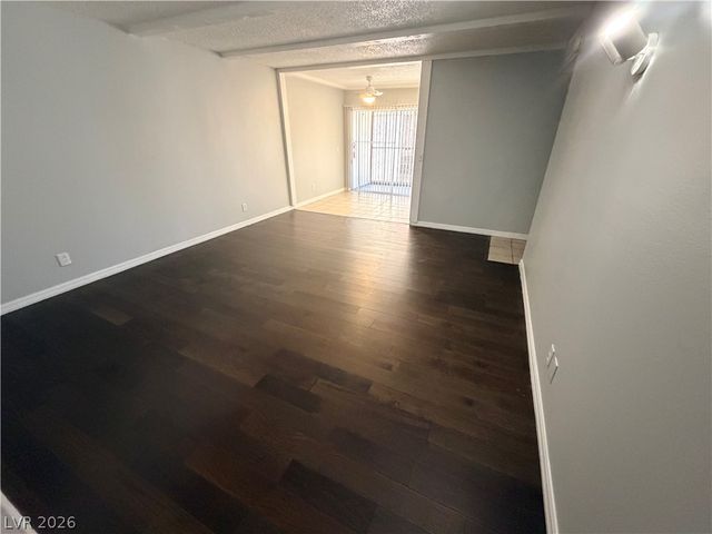 1405 Vegas Valley Drive 252, Las Vegas, NV 89169