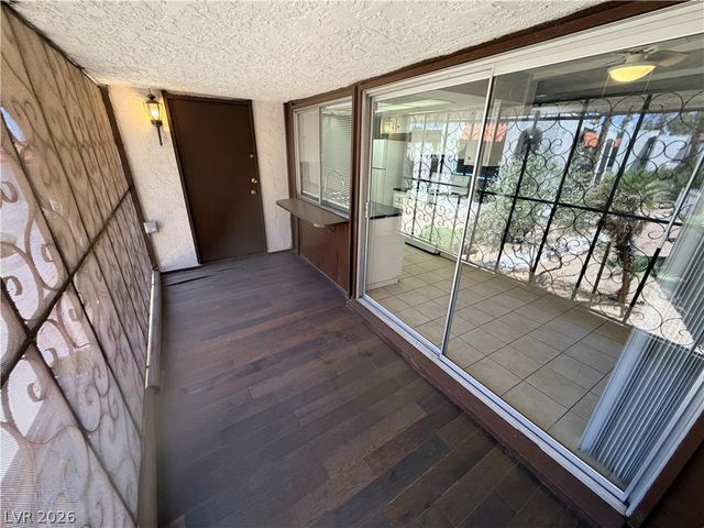 1405 Vegas Valley Drive 252, Las Vegas, NV 89169